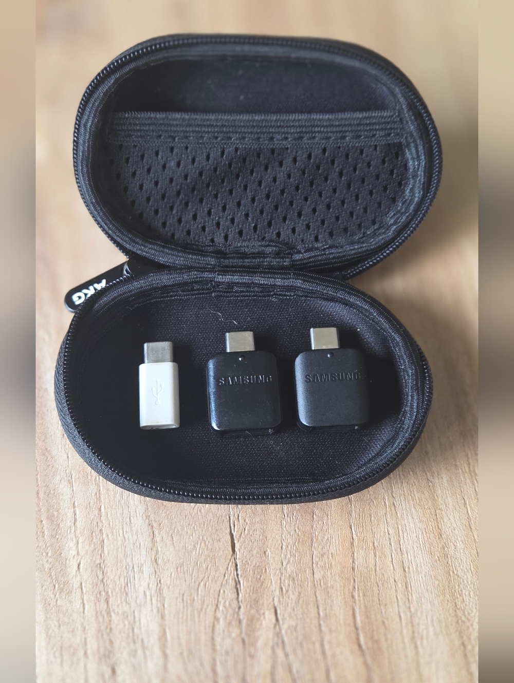 Samsung USB to USB-C Adapters 3pc Set w Travel Case